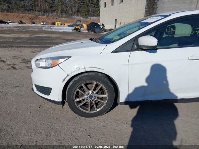 1FADP3F2XJL253047 Ford FOCUS SE