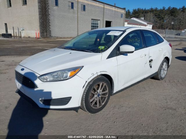 1FADP3F2XJL253047 Ford FOCUS SE