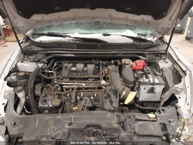 1FAHP2J89JG128881 Ford Taurus Limited