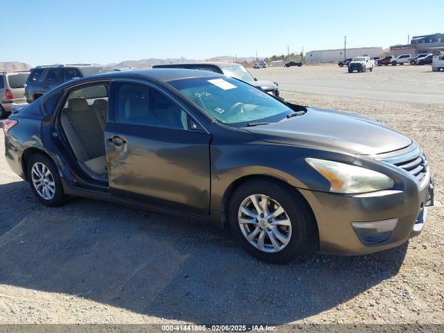Nissan Altima 2.5 S 2014 1N4AL3AP5EN223742 Image 14