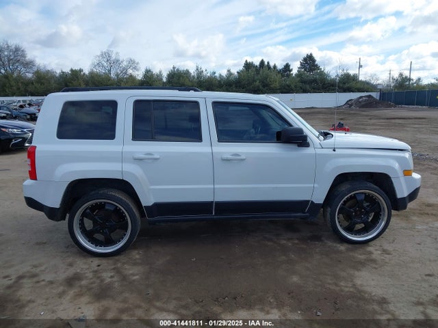 1C4NJPBA9ED576588 Jeep Patriot Sport