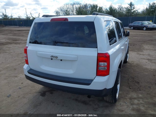 1C4NJPBA9ED576588 Jeep Patriot Sport