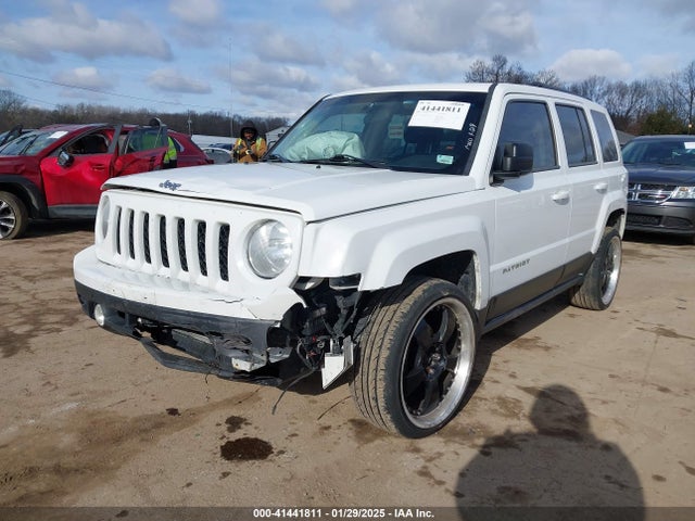 1C4NJPBA9ED576588 Jeep Patriot Sport