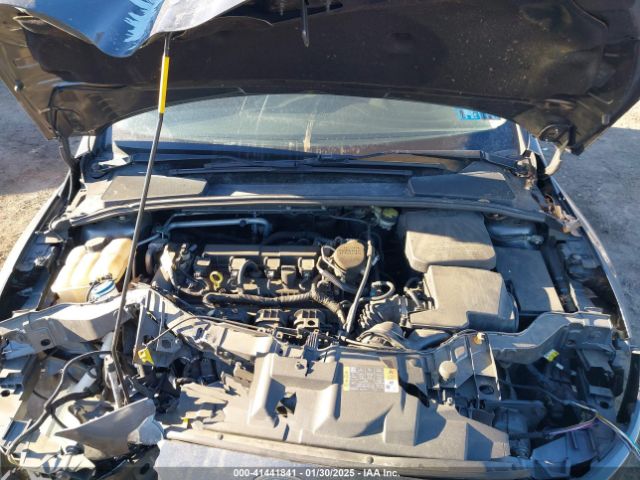 1FADP3F24FL365155 Ford FOCUS SE