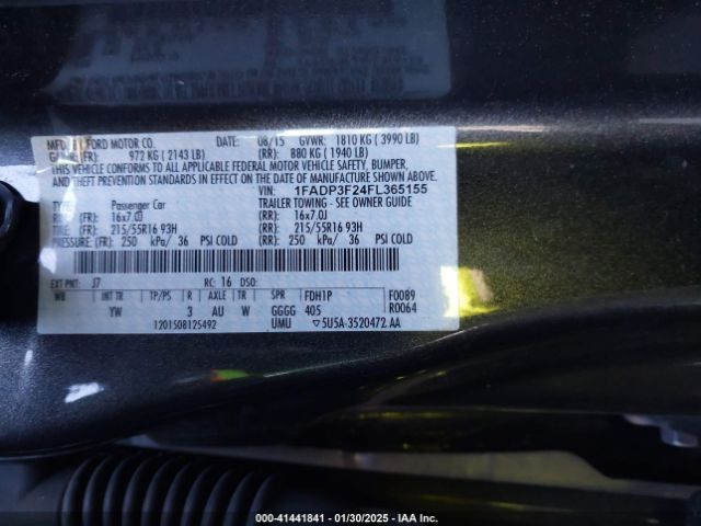 1FADP3F24FL365155 Ford FOCUS SE