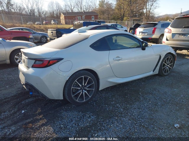JF1ZNBC13P8762961 Toyota GR86