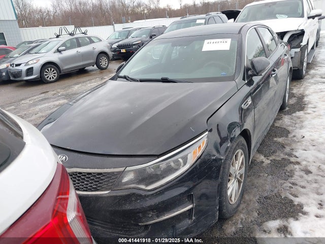 5XXGT4L31GG025842 KIA Optima Lx