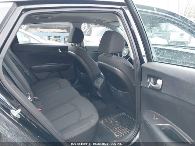 5XXGT4L31GG025842 KIA Optima Lx