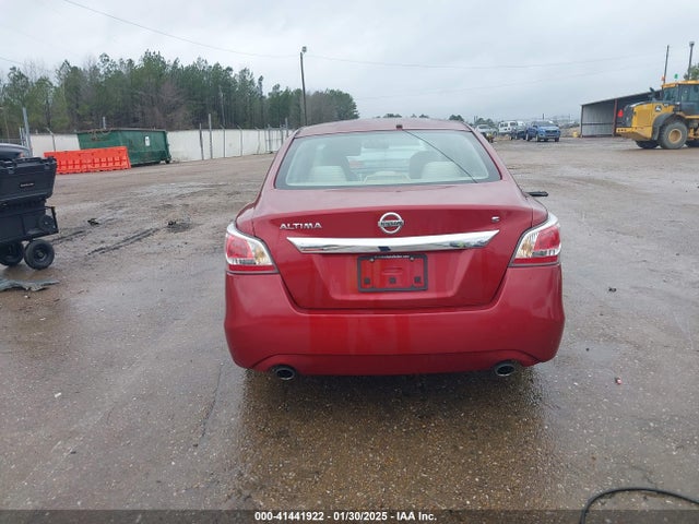 Nissan Altima 2.5 S 2015 1N4AL3AP7FN308423 Image 16