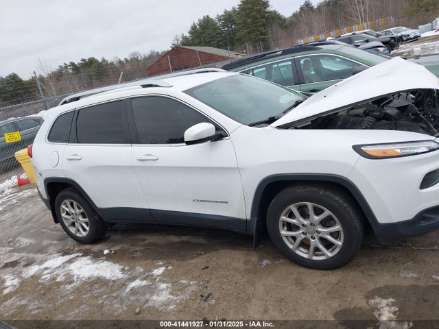 1C4PJLLB2JD518969 Jeep Cherokee Latitude Plus Fwd