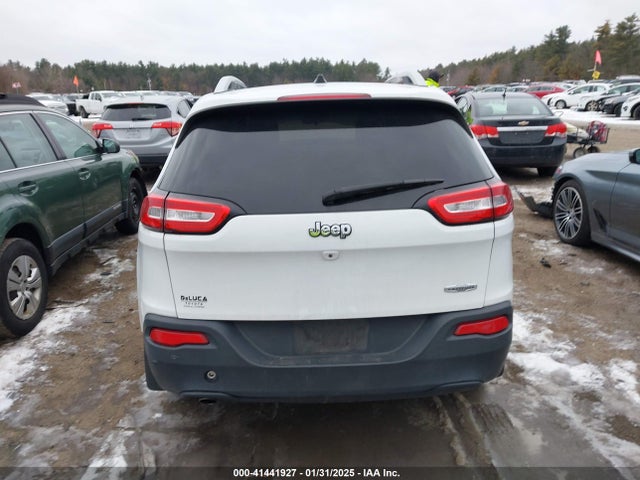 1C4PJLLB2JD518969 Jeep Cherokee Latitude Plus Fwd