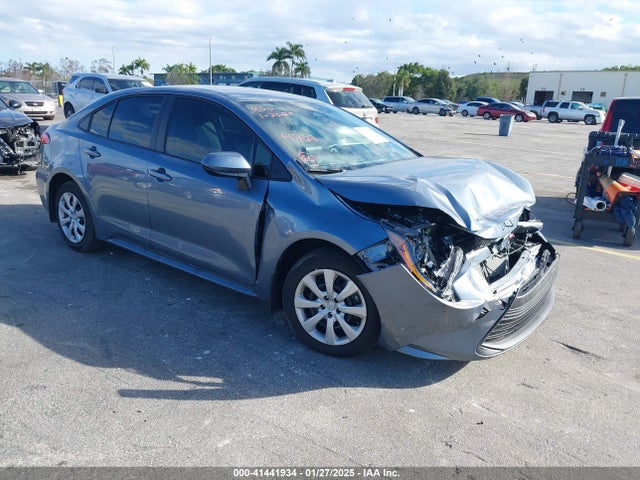 Toyota COROLLA LE 2025 5YFB4MDE6SP234727 Image 1
