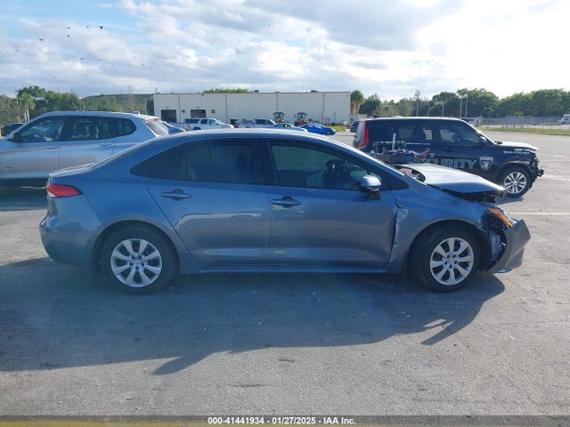 Toyota COROLLA LE 2025 5YFB4MDE6SP234727 Image 13