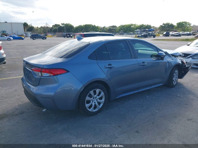 Toyota COROLLA LE 2025 5YFB4MDE6SP234727 Image 4