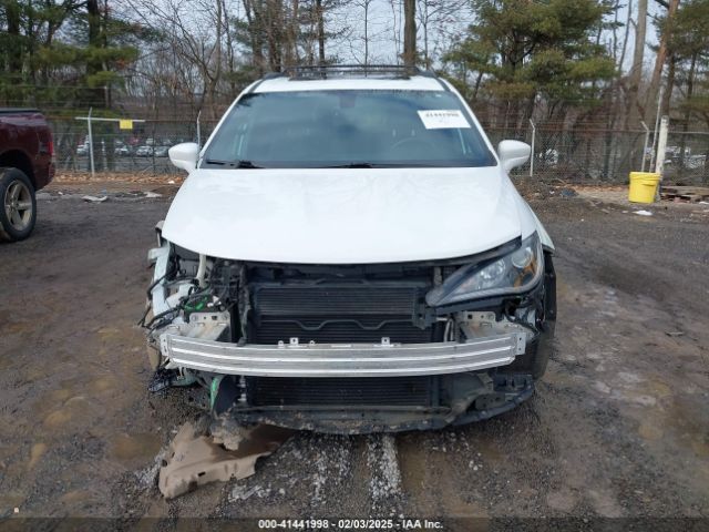 2C4RC1EG5KR505566 Chrysler Pacifica Touring L Plus