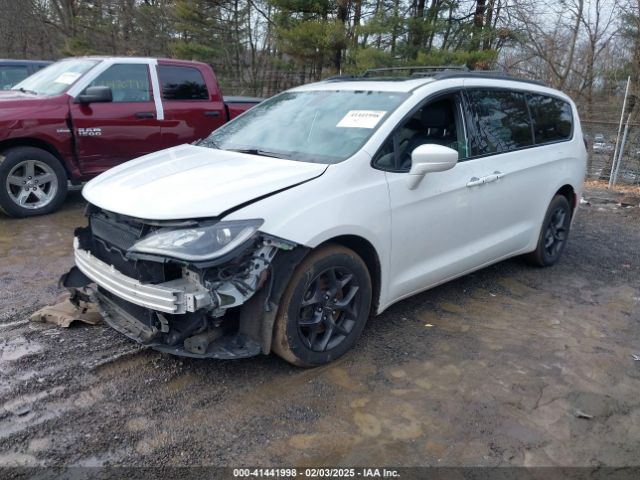2C4RC1EG5KR505566 Chrysler Pacifica Touring L Plus