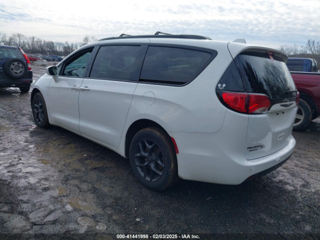 2C4RC1EG5KR505566 Chrysler Pacifica Touring L Plus