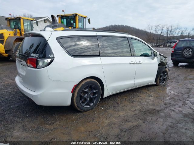 2C4RC1EG5KR505566 Chrysler Pacifica Touring L Plus