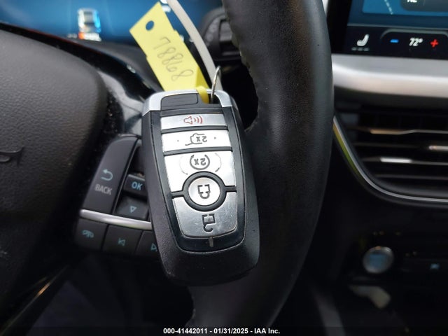 1FMCU9JZ9PUA16764 Ford Escape Platinum