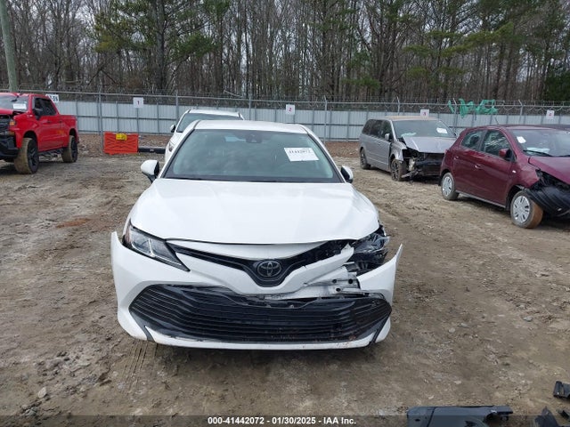 4T1B11HK4KU268705 Toyota CAMRY LE
