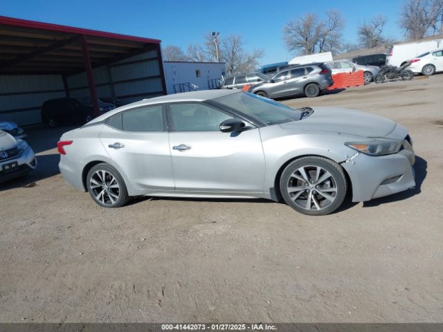 1N4AA6AP1JC379256 Nissan Maxima 3.5 Sv