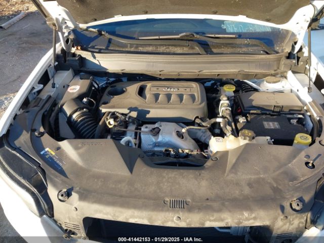 1C4PJLLN3KD286488 Jeep Cherokee Altitude Fwd