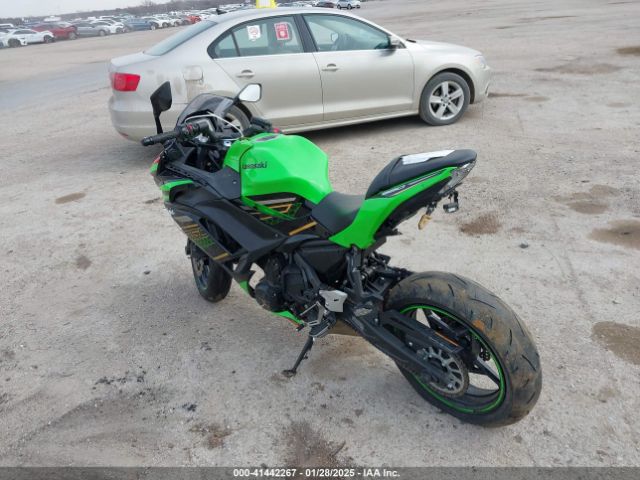 2020 KAWASAKI EX650 ML5EXEM15LDA13497 Photo 2
