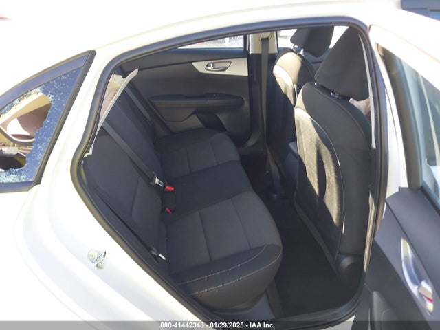 3KPF24ADXRE822094 KIA FORTE LX