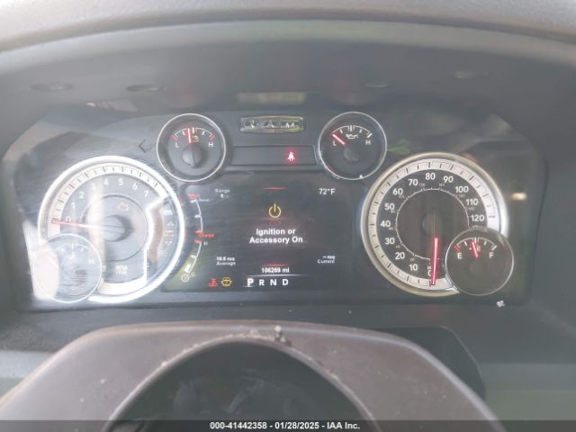 1C6RR7NT5HS773014 RAM 1500 Laramie  4x4 5'7 Box