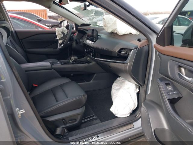 5N1BT3CA4PC867993 Nissan Rogue Sl Fwd