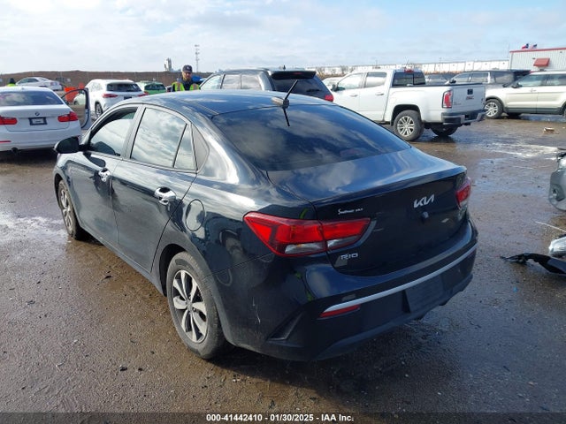 3KPA24AD8NE493898 KIA RIO S