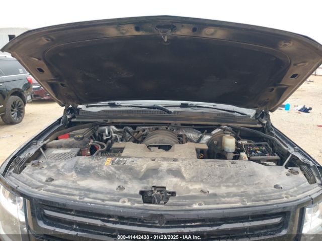 1GNSCJKC3JR253802 Chevrolet Suburban Premier