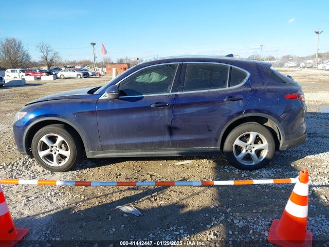Alfa Romeo 2018 2018 ZASFAKAN9J7B89308 Image 14