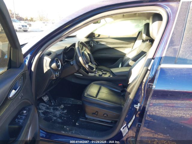 2018 ALFA ROMEO STELVIO ZASFAKAN9J7B89308 Photo 4