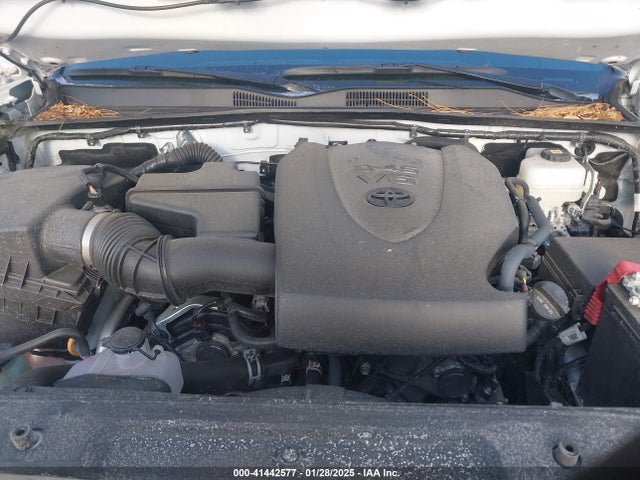 3TMCZ5ANXPM599135 Toyota Tacoma Trd Off Road