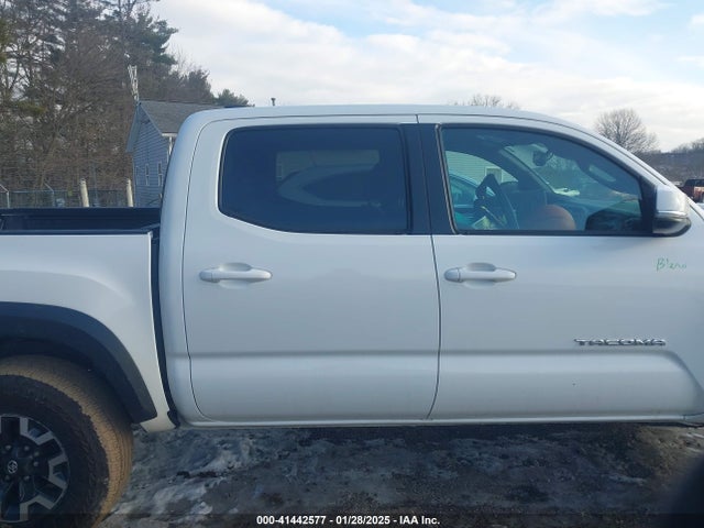 3TMCZ5ANXPM599135 Toyota Tacoma Trd Off Road