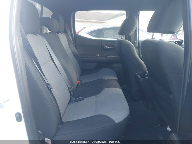 3TMCZ5ANXPM599135 Toyota Tacoma Trd Off Road