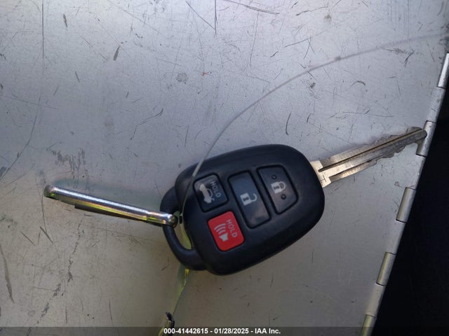 Toyota Corolla S Plus 2016 5YFBURHE0GP432394 Image 11