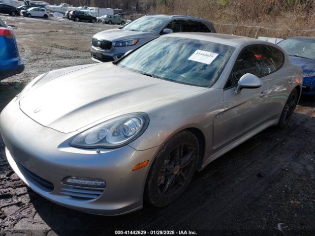 2012 PORSCHE PANAMERA WP0AA2A72CL071597 Photo 1