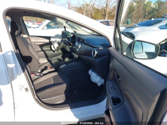 3N1CN8DV9LL803967 Nissan Versa S Xtronic Cvt