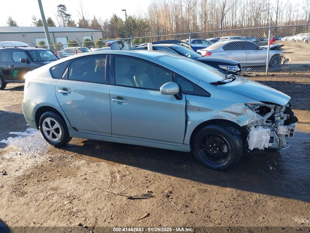 Toyota Prius Two 2014 JTDKN3DUXE1770295 Image 13