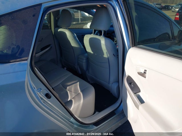 Toyota Prius Two 2014 JTDKN3DUXE1770295 Image 8