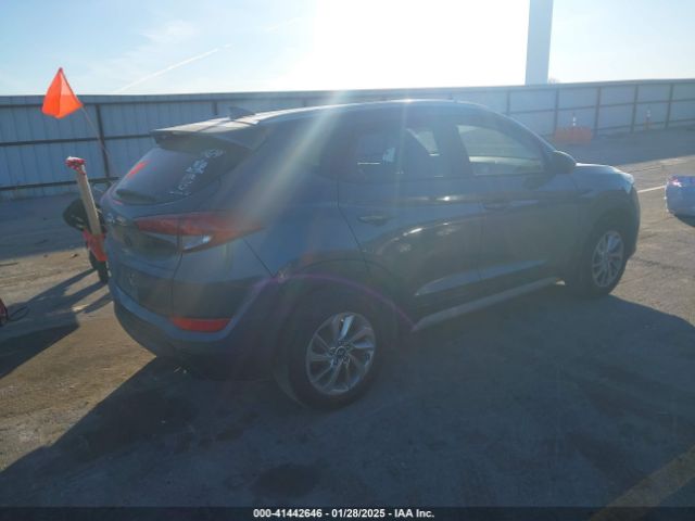KM8J33A48JU691475 Hyundai TUCSON SEL