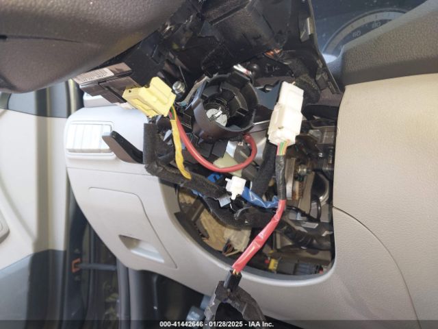 KM8J33A48JU691475 Hyundai TUCSON SEL