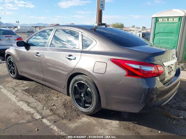 1N4AL3AP6HC158853 Nissan Altima 2.5 Sv