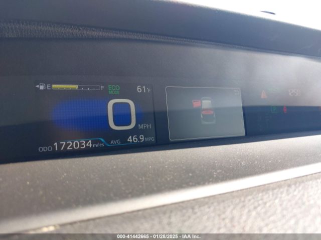 JTDKARFU6K3102490 Toyota Prius Le