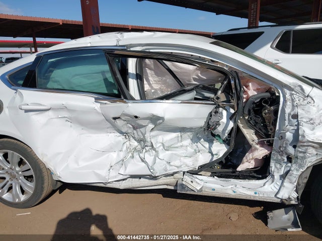 Chrysler 200 Limited 2015 1C3CCCAB6FN690178 Image 13