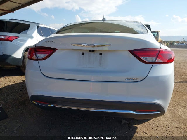 Chrysler 200 Limited 2015 1C3CCCAB6FN690178 Image 16