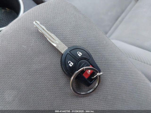 JN8AS5MT3FW160786 Nissan Rogue Select S
