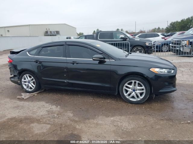 1FA6P0HD9E5396569 Ford FUSION SE